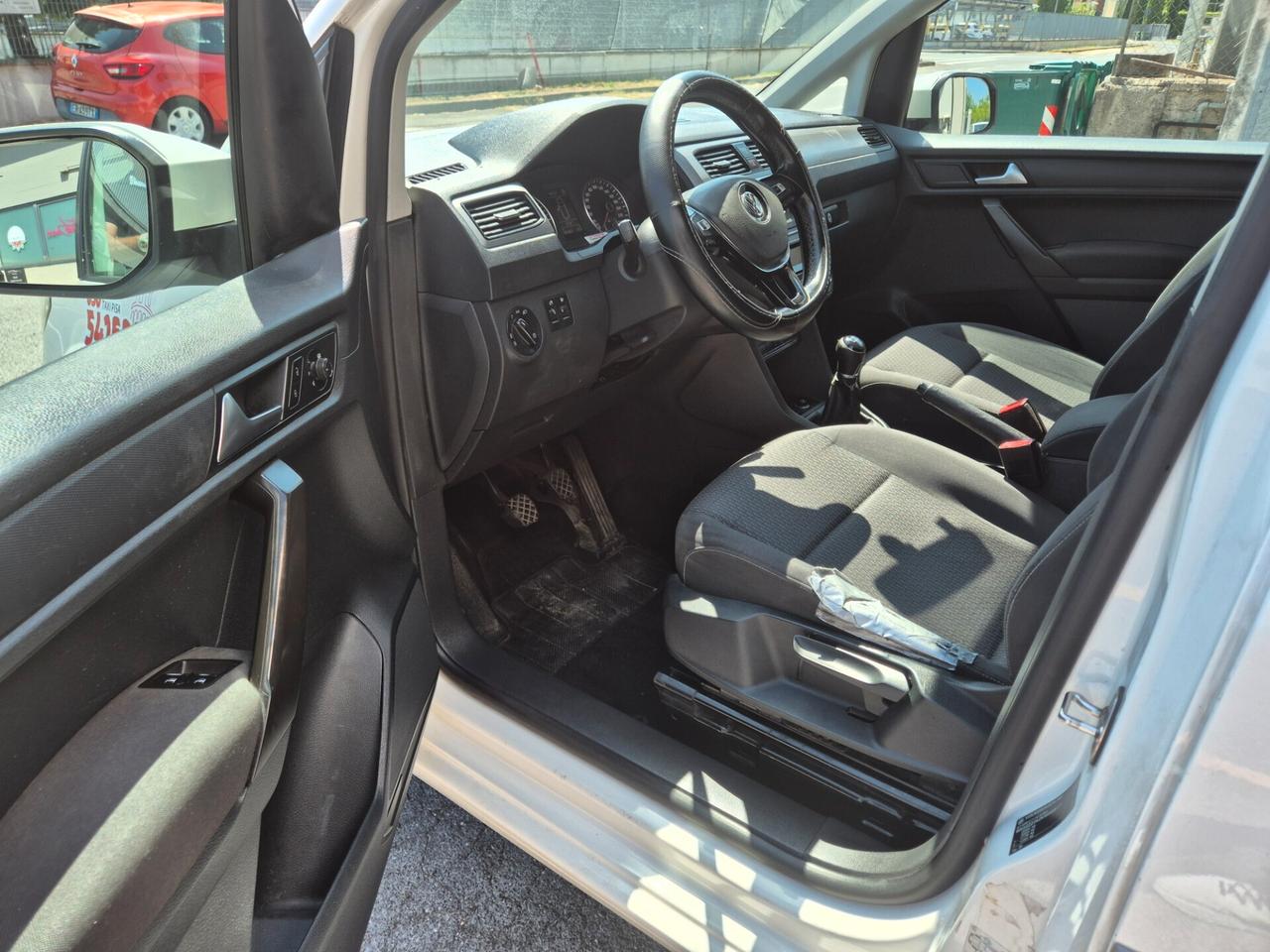 Volkswagen Caddy Pianale Ribassato 2.0 TDI TRASPORTO DISABILI