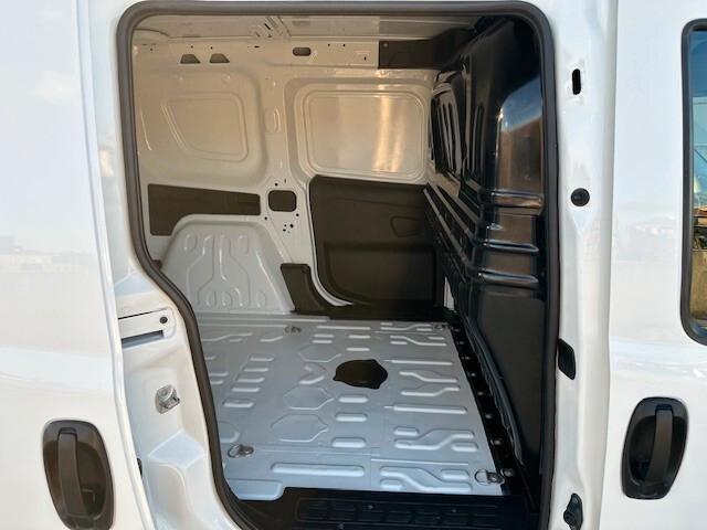 Fiat Doblò CARGO CH1 BUSINESS 1.6 Mjet 105cv( IVA ESCLUSA)