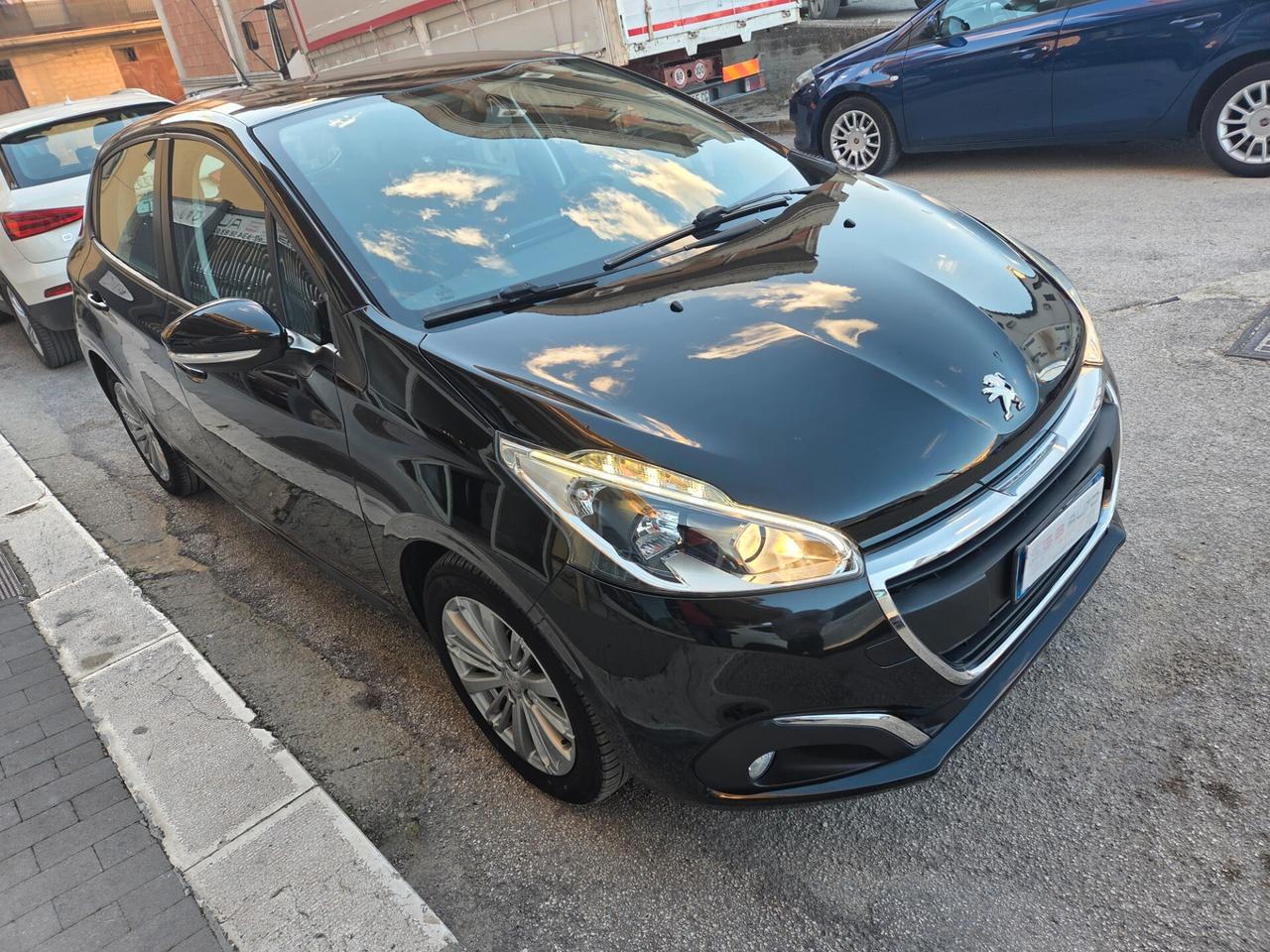 PEUGEOT 208 1.6 DIESEL LED KM 130000 CERTIFICATI