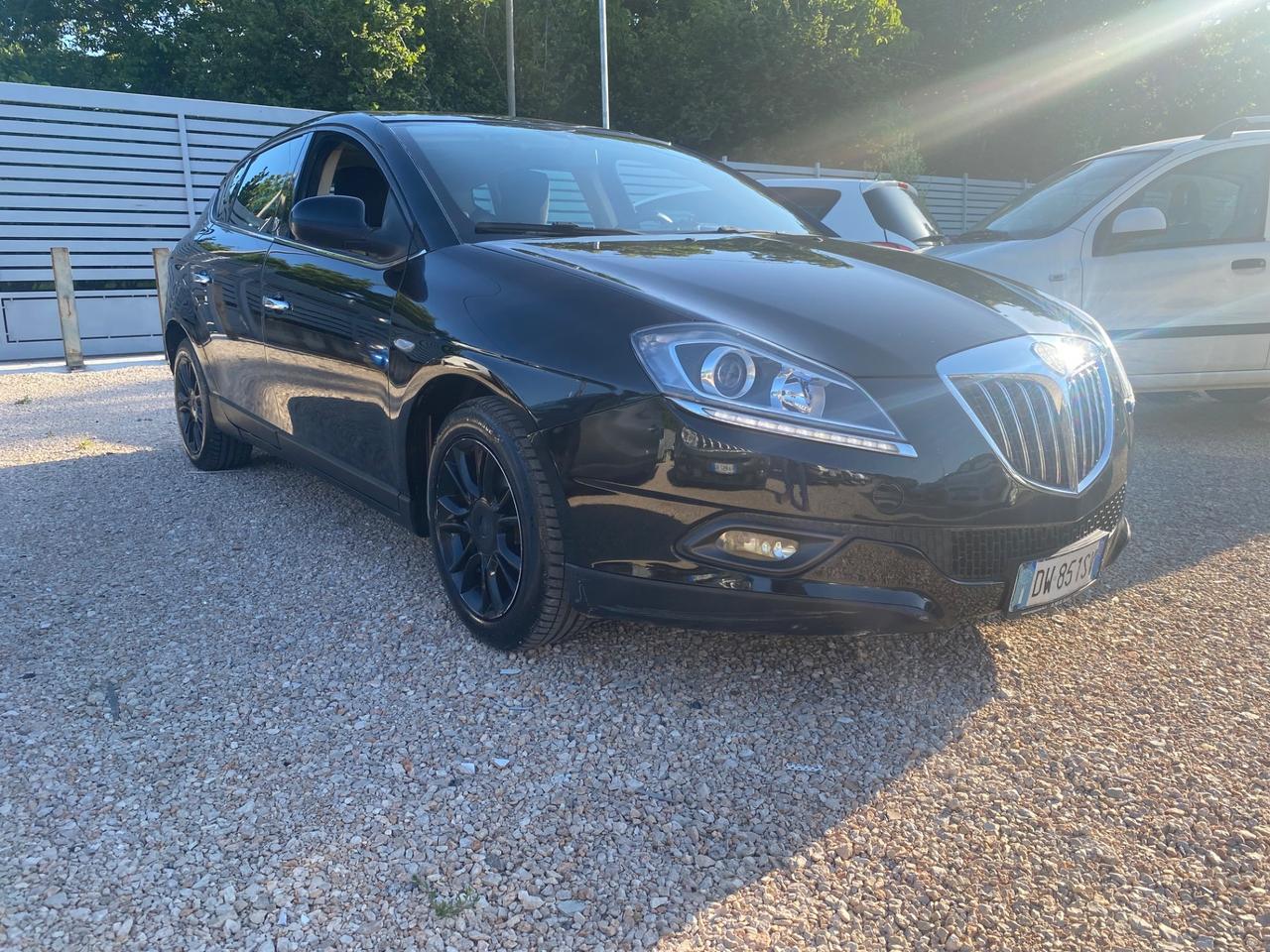 Lancia Delta 1.6 MJT DPF Platino
