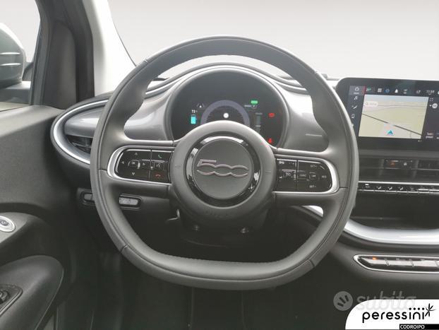 FIAT 500e 42 kWh Icon +