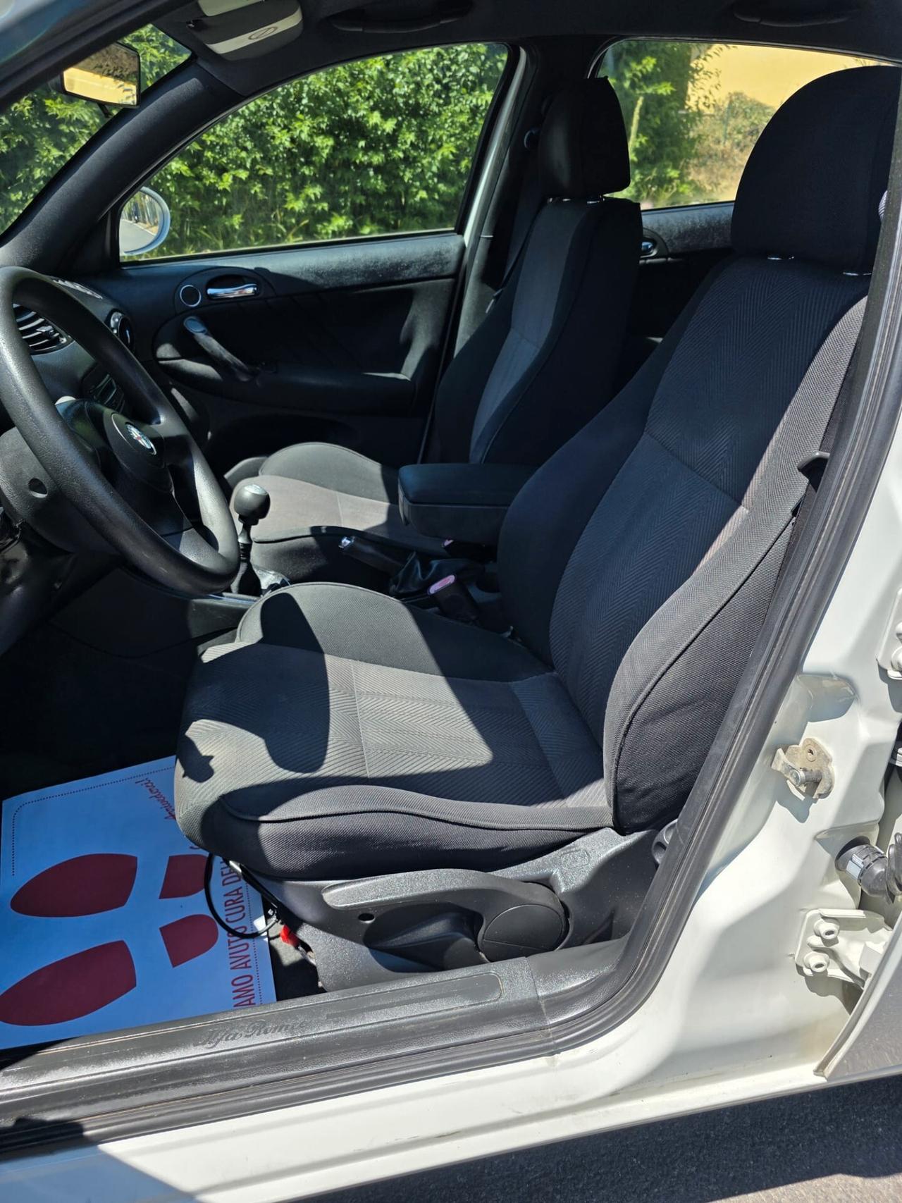 Alfa Romeo 147 1.9 JTD (120) 5 porte Progression