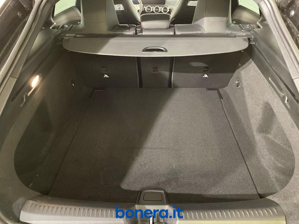 Mercedes CLA Shooting Brake 200 D Premium 8G-DCT