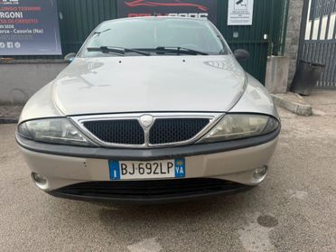 Lancia Y 1.2i cat LS