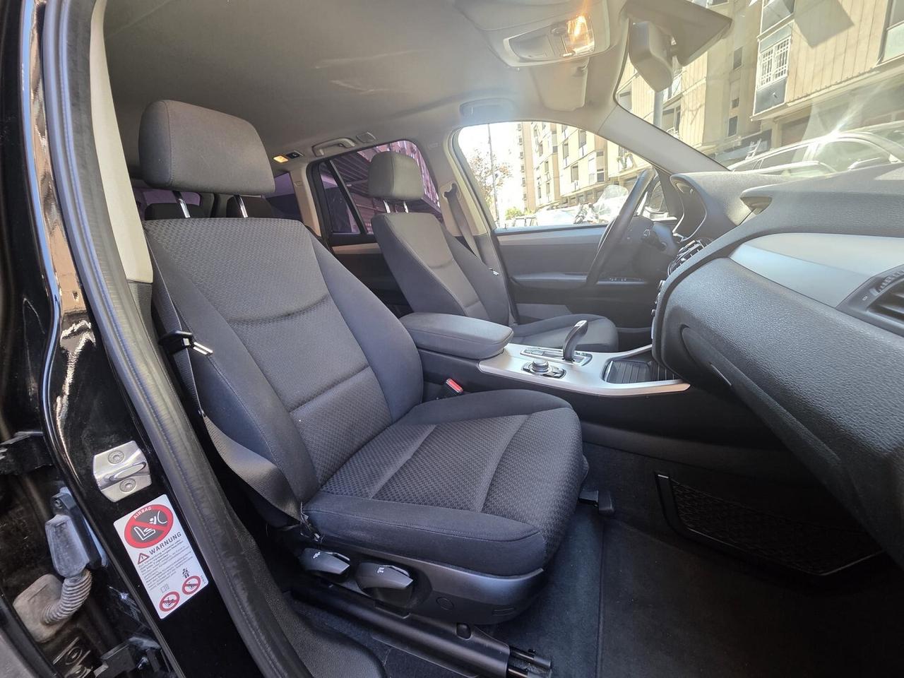 BMW X3 SDRIVE18D 2.0 - 150CV - GANCIO TRAINO