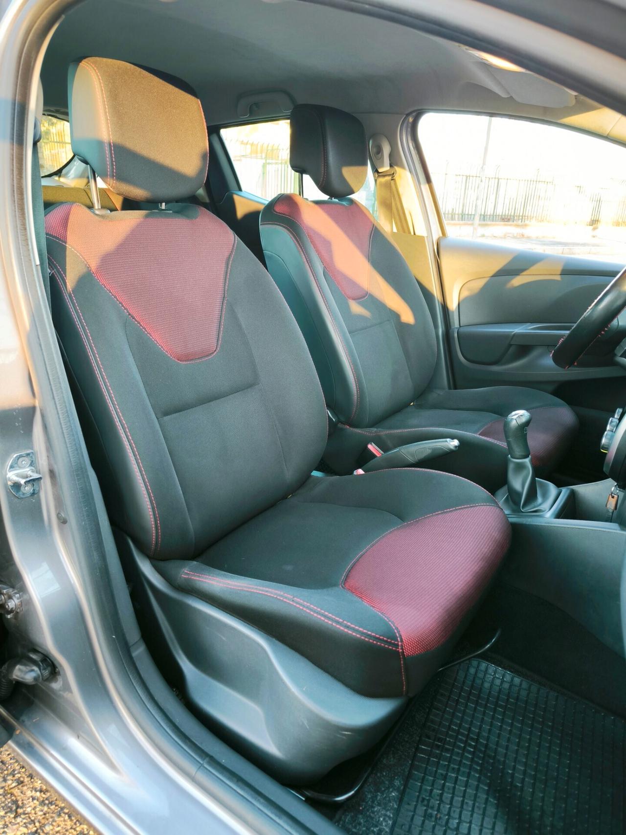 Renault Clio 1.2 75CV GPL 5 porte