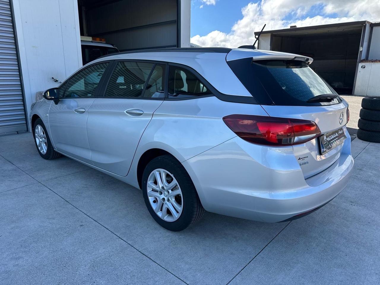 Opel Astra 1.6 CDTi 110CV Start&Stop Sports Tourer Business