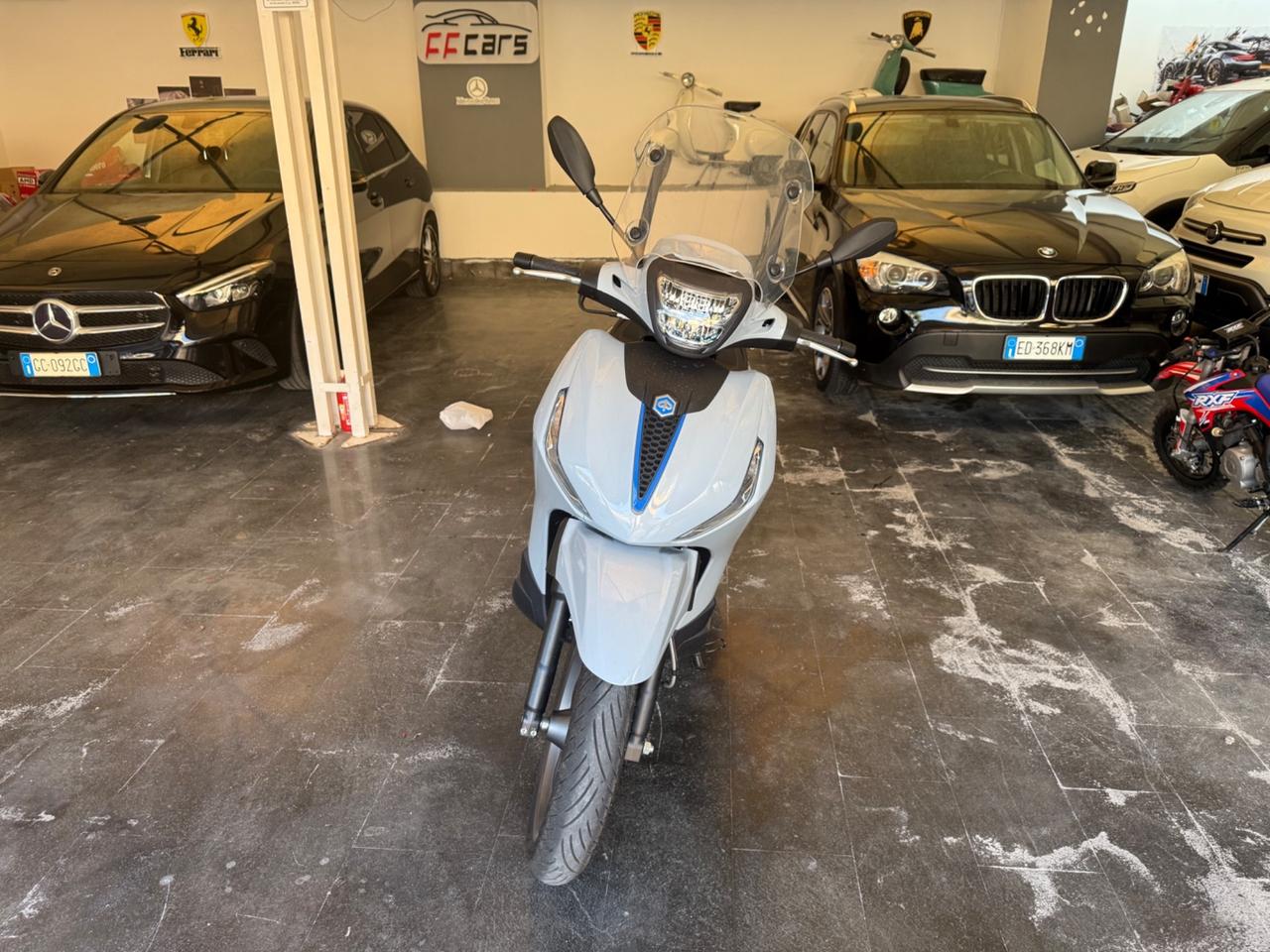 Piaggio Beverly 300 i.e. S