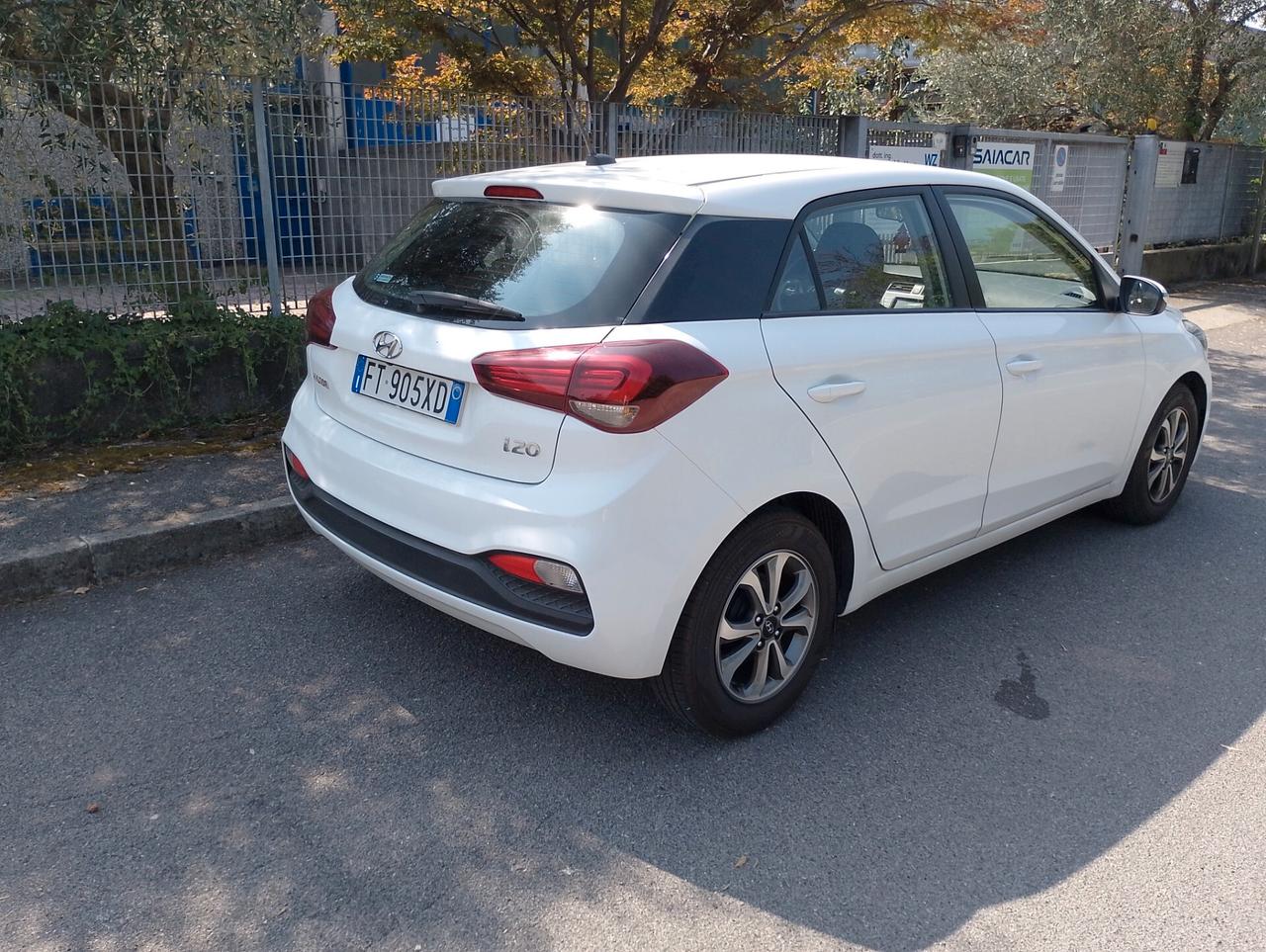 Hyundai i20 1.2 5 porte Connectline