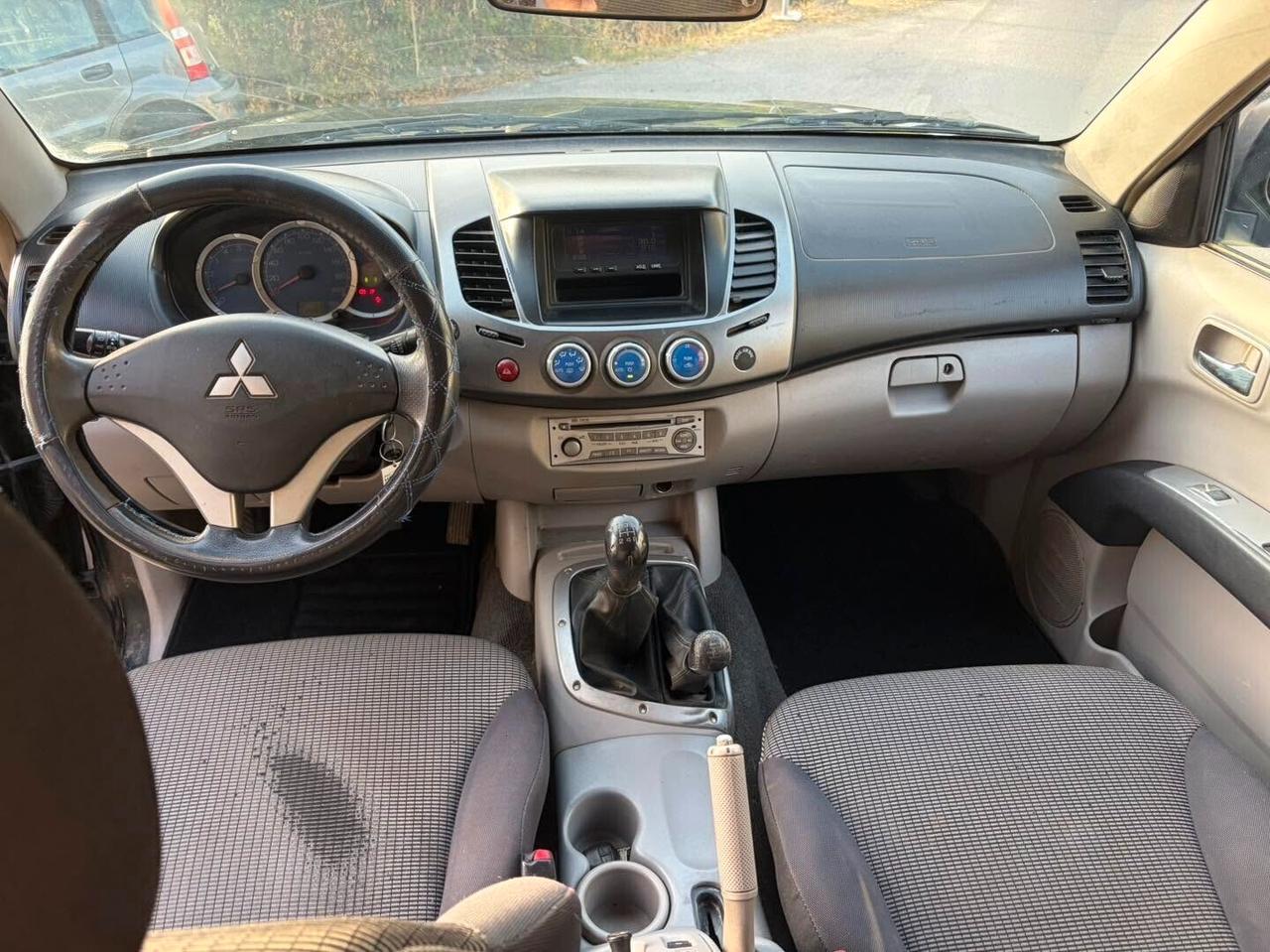 Mitsubishi L200 2.5 DI-D/136CV Club Cab Intense