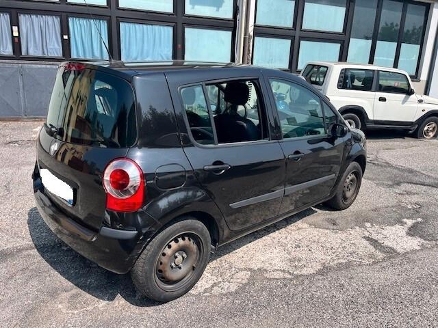 Renault Modus 1.2 PER NEOPATENTATI