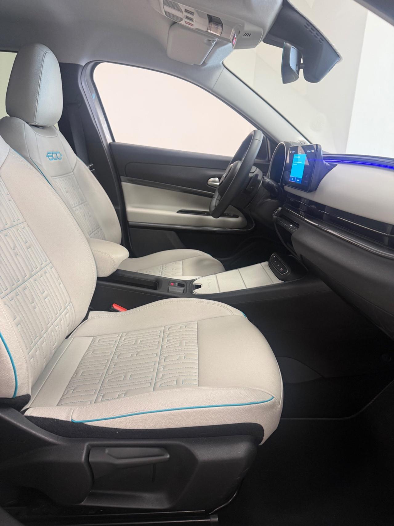 Fiat 600 Hybrid 110 CV DCT MHEV La Prima II