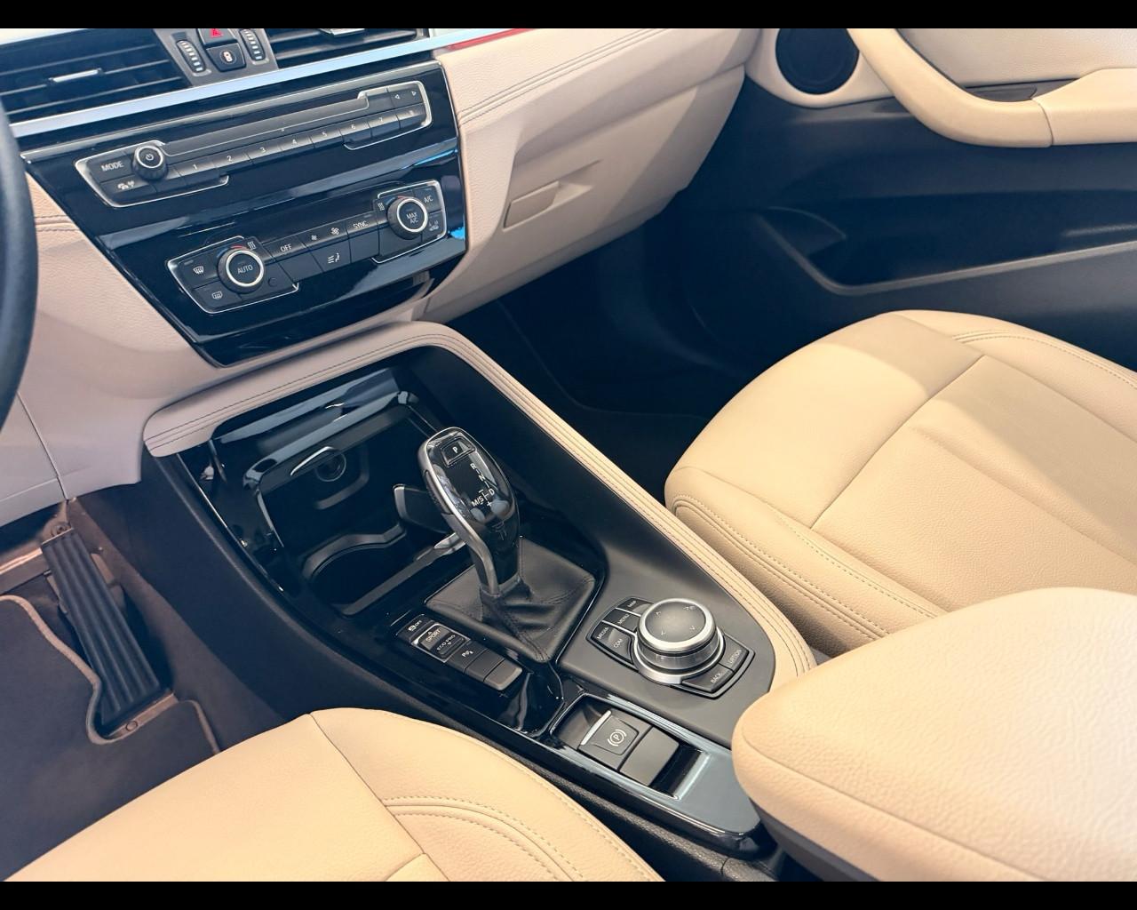 BMW X1 (F48) - X1 sDrive16d xLine Plus