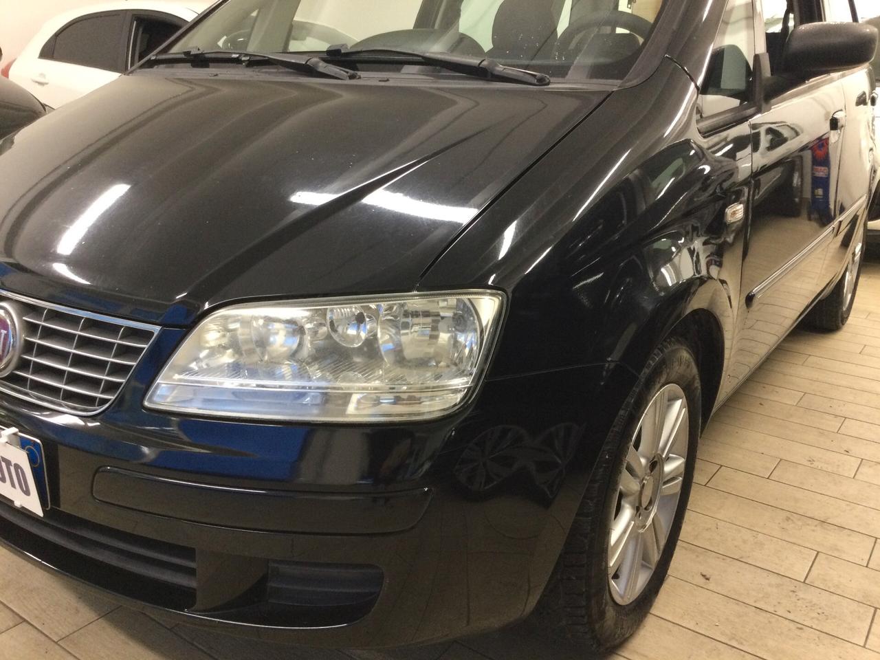 Fiat Idea 1.4 BlackEnergy GPL