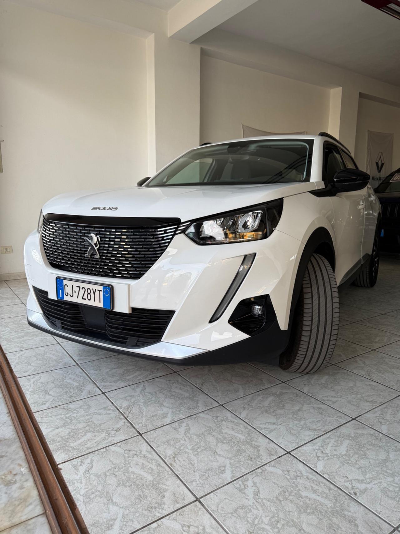 Peugeot 2008 BlueHDi 130 S&S EAT8 Allure