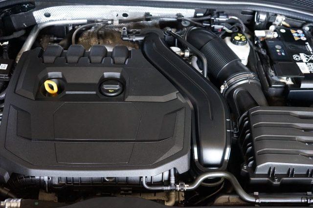 CUPRA Leon Sportstourer 1.5 Hybrid 150 CV DSG