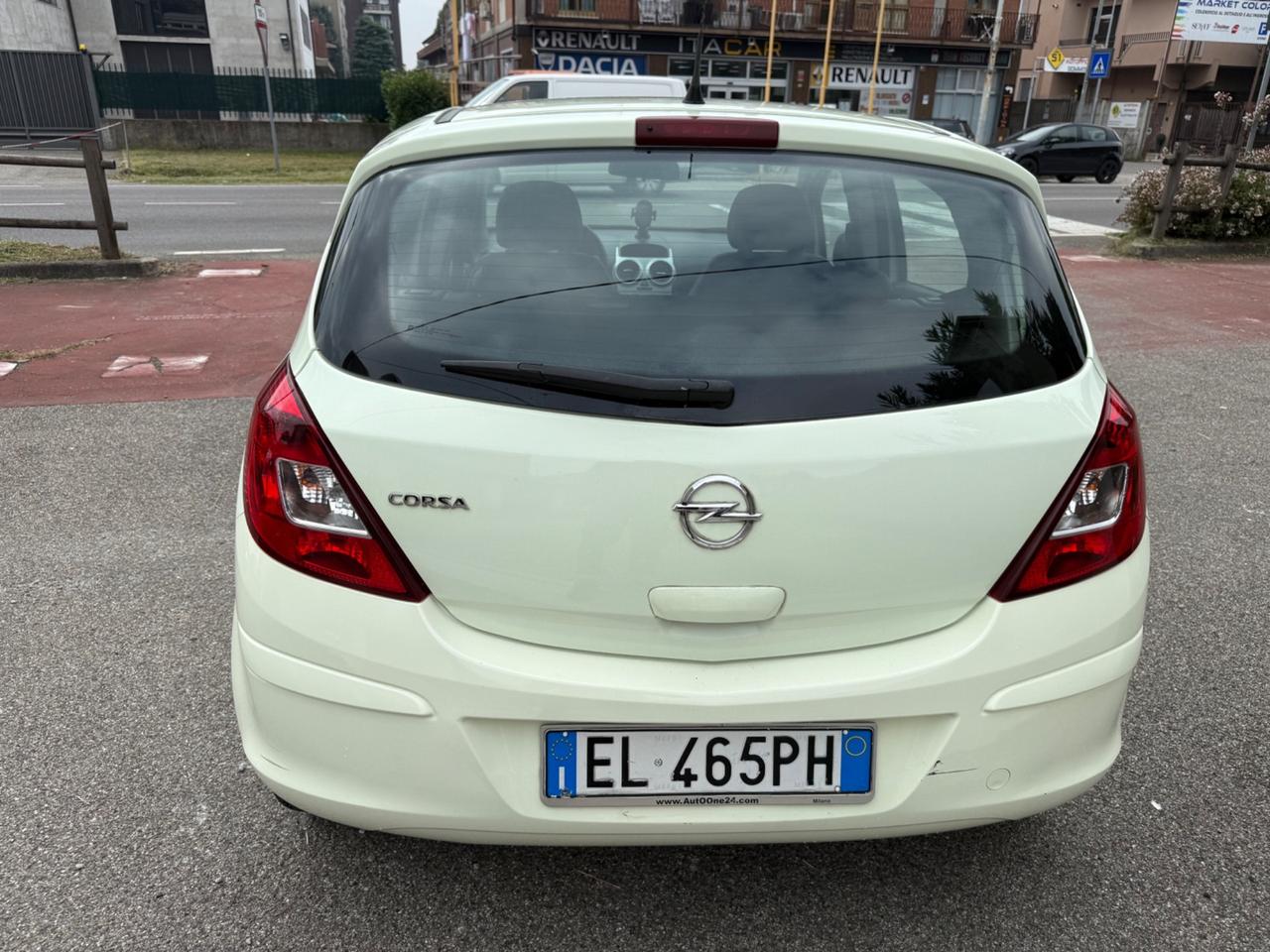 Opel Corsa 1.0 12V 5 porte Elective
