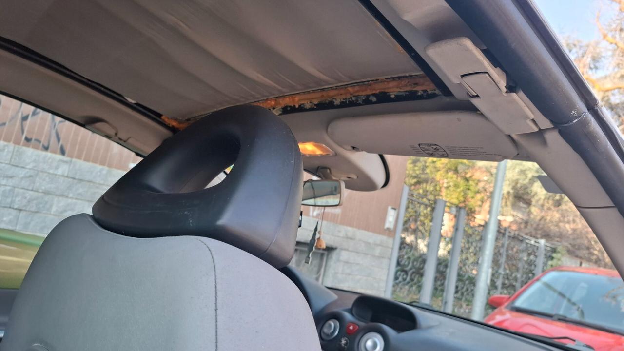 Citroen C3 Pluriel 1.4 benzina, tetto non va