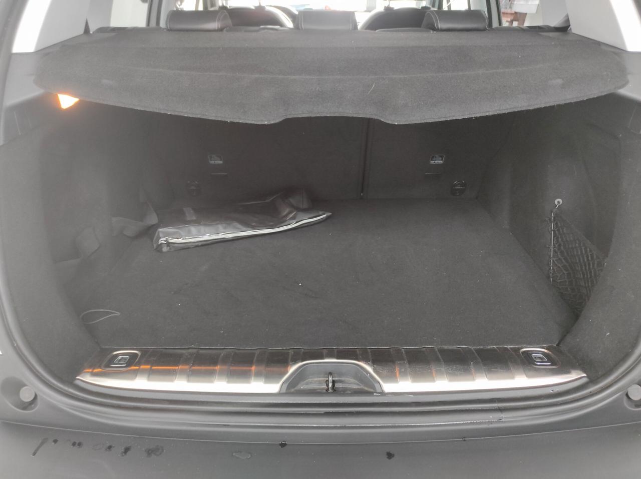 Peugeot 2008 BlueHDi TettoPa SensNavLegaPelle