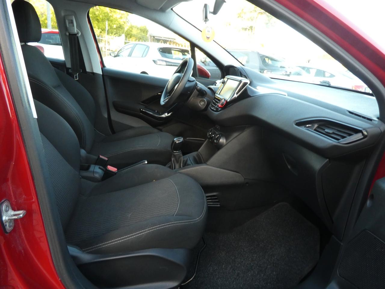 Peugeot 208 PureTech 68 5 porte Active GPL ADATTA AI NEOPATENTATI