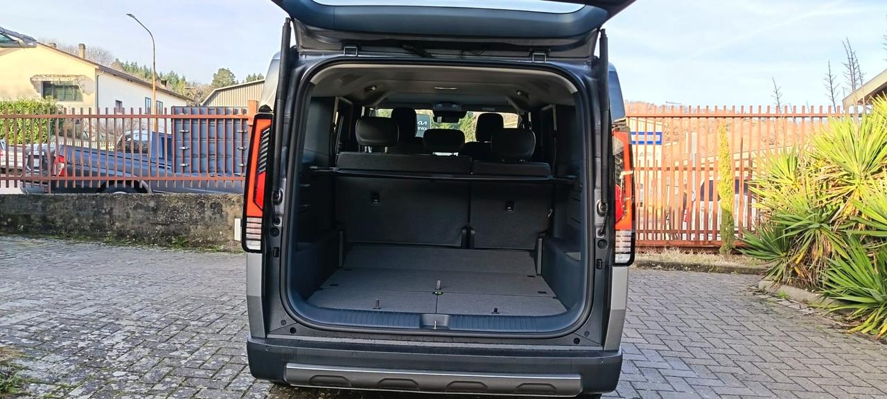 Kia PV5 PASSENGER LR 5S EARTH