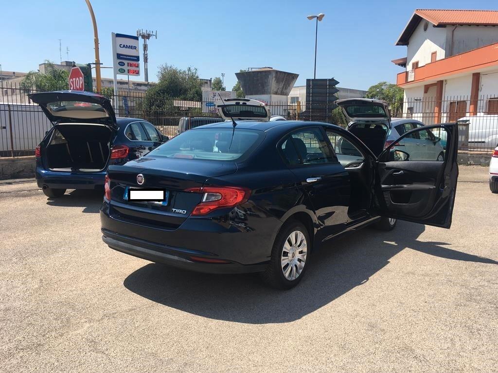 Fiat Tipo 1.3 Mjt S&S 5 porte Easy