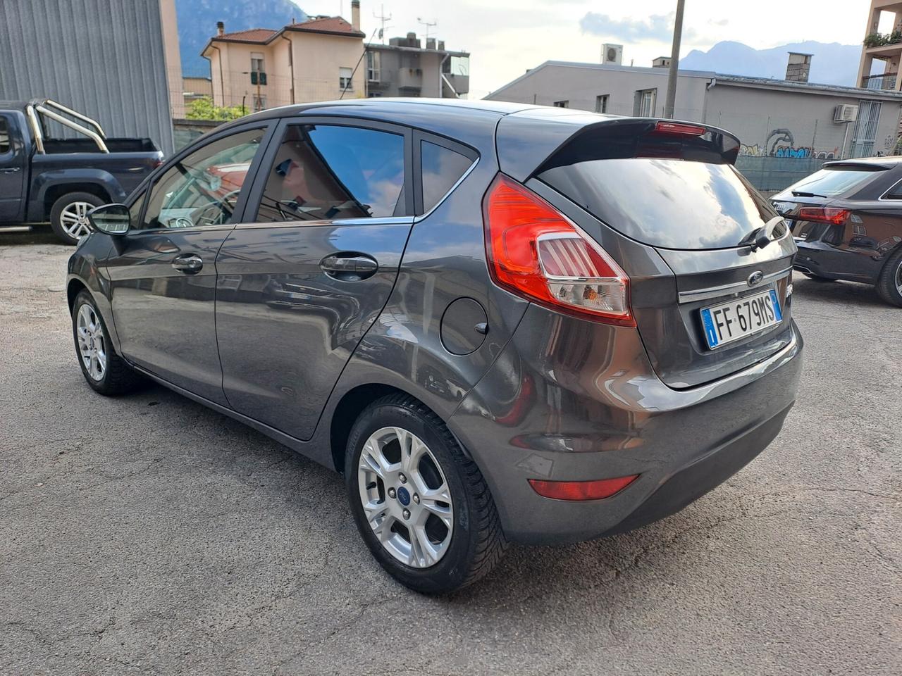 Ford Fiesta 1.2 60CV 5 porte Titanium