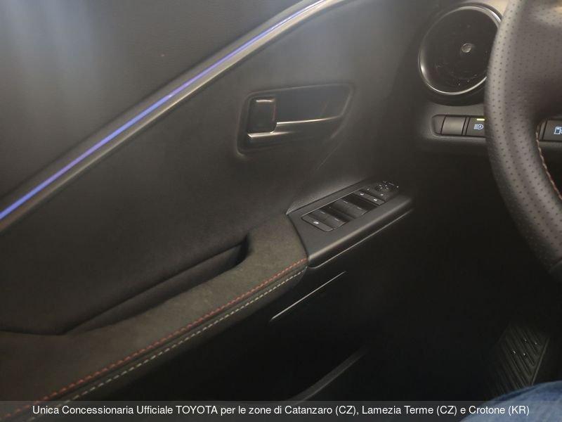 Toyota C-HR C-HR 2.0 PHEV GR Sport Hero