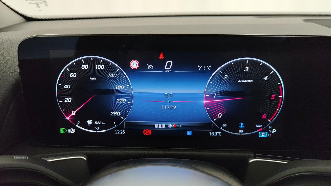 Mercedes-Benz GLB 180 d Advanced auto