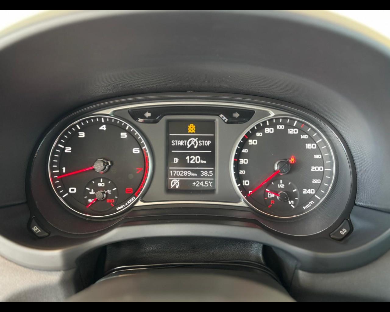 AUDI A1 1.4 TFSI AMBITION S-TRONIC