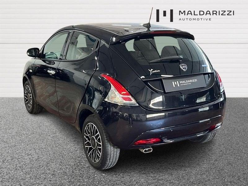 Lancia Ypsilon III 2021 1.0 firefly hybrid Alberta Ferretti s&s 70cv 5p.ti