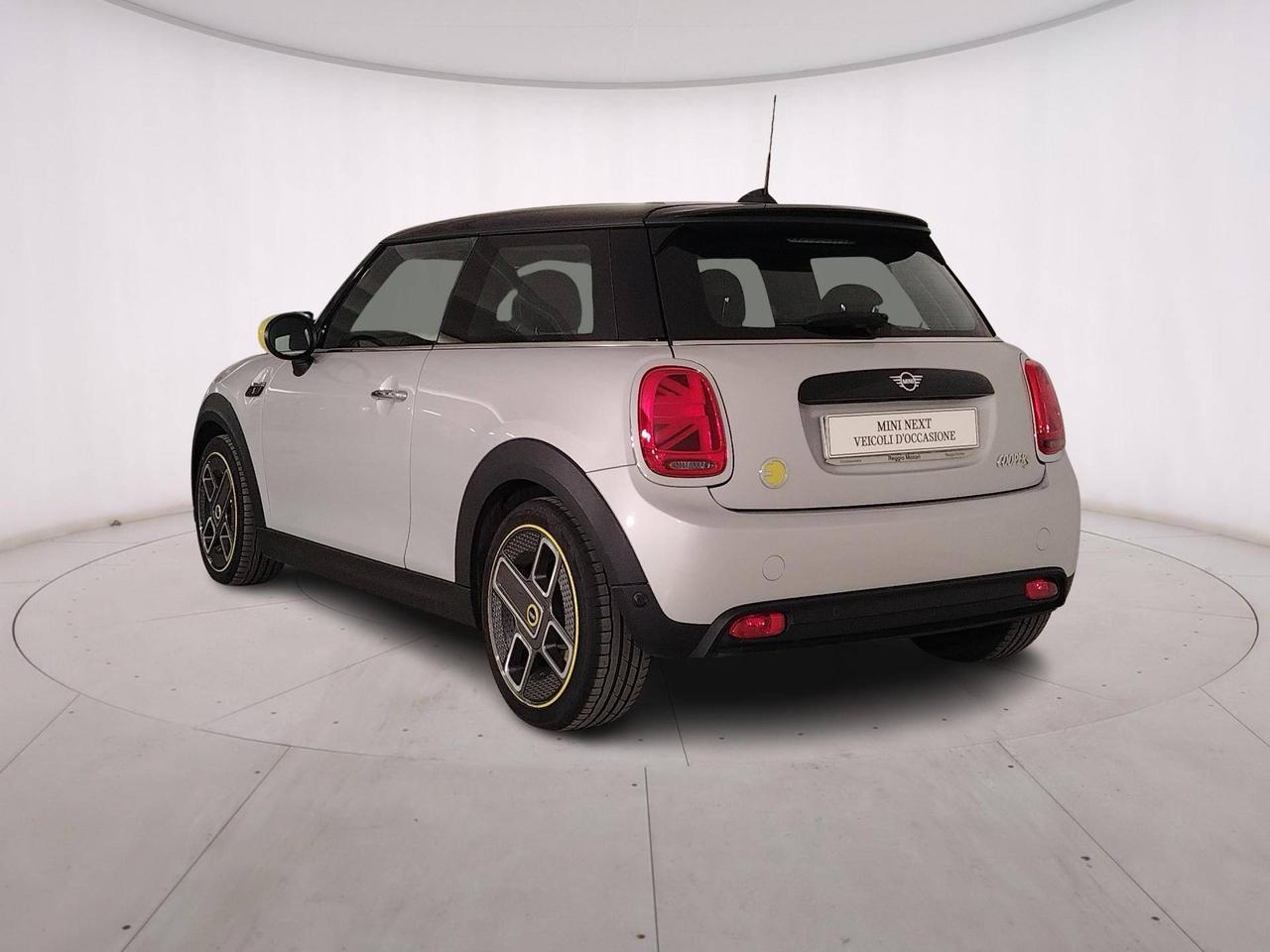 MINI Mini Cooper SE Classic