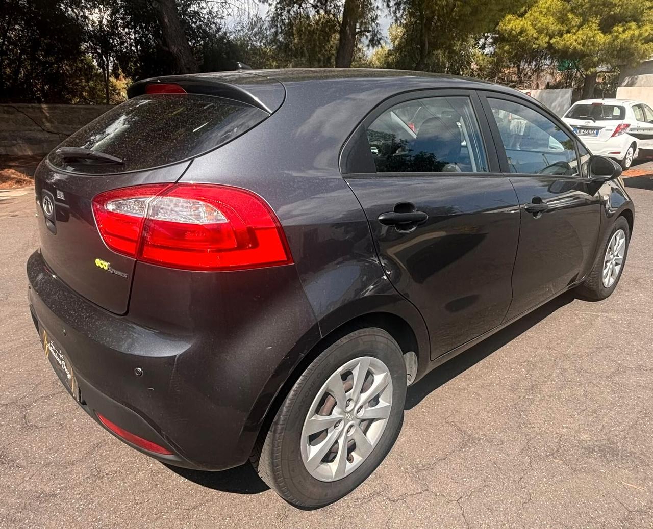 Kia Rio 1.1 CRDi WGT 5p. EX