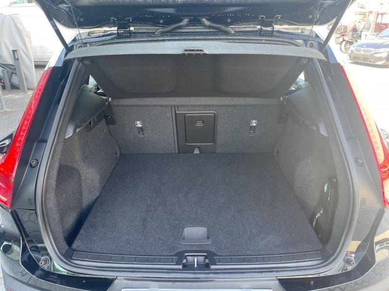 Volvo XC40 2.0 D3 MOMENTUM GEARTRONIC