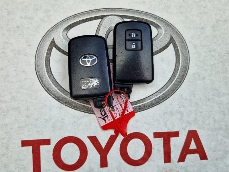 Toyota Yaris 3ª serie 1.5 Hybrid 5 porte Business