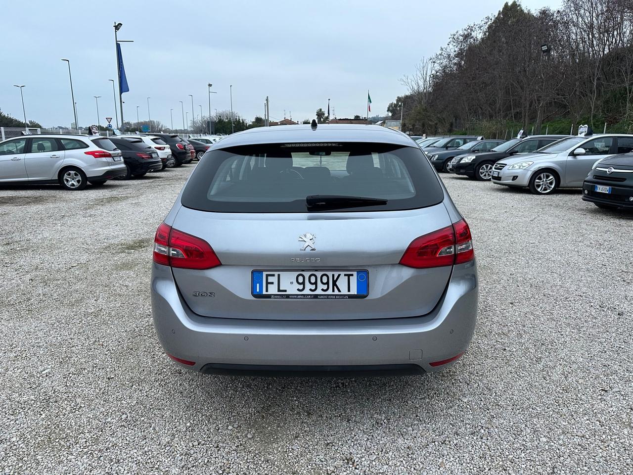 Peugeot 308 BlueHDi 100 S&S SW Access