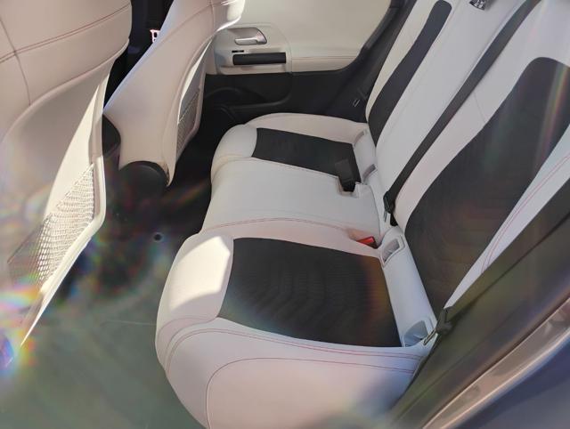 MERCEDES-BENZ B 180 d Automatic Executive