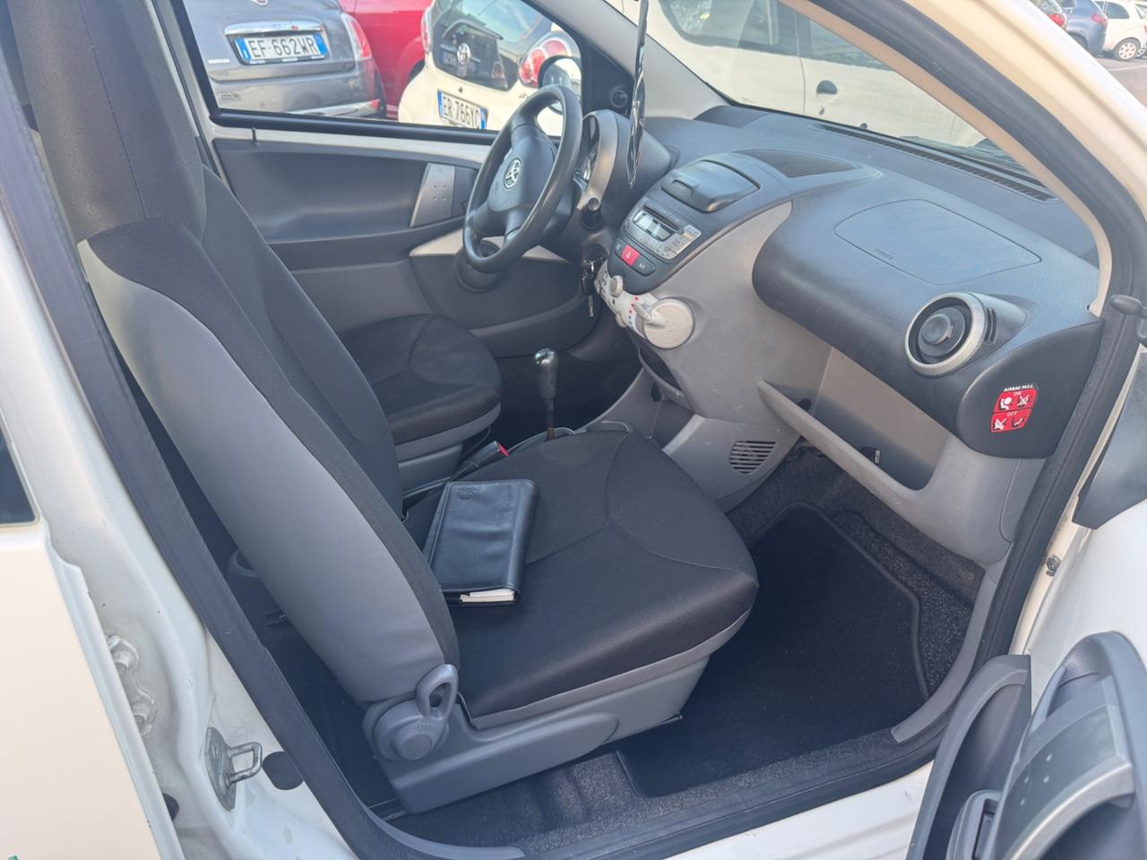 Toyota Aygo 1.0 12V VVT-i 5 porte