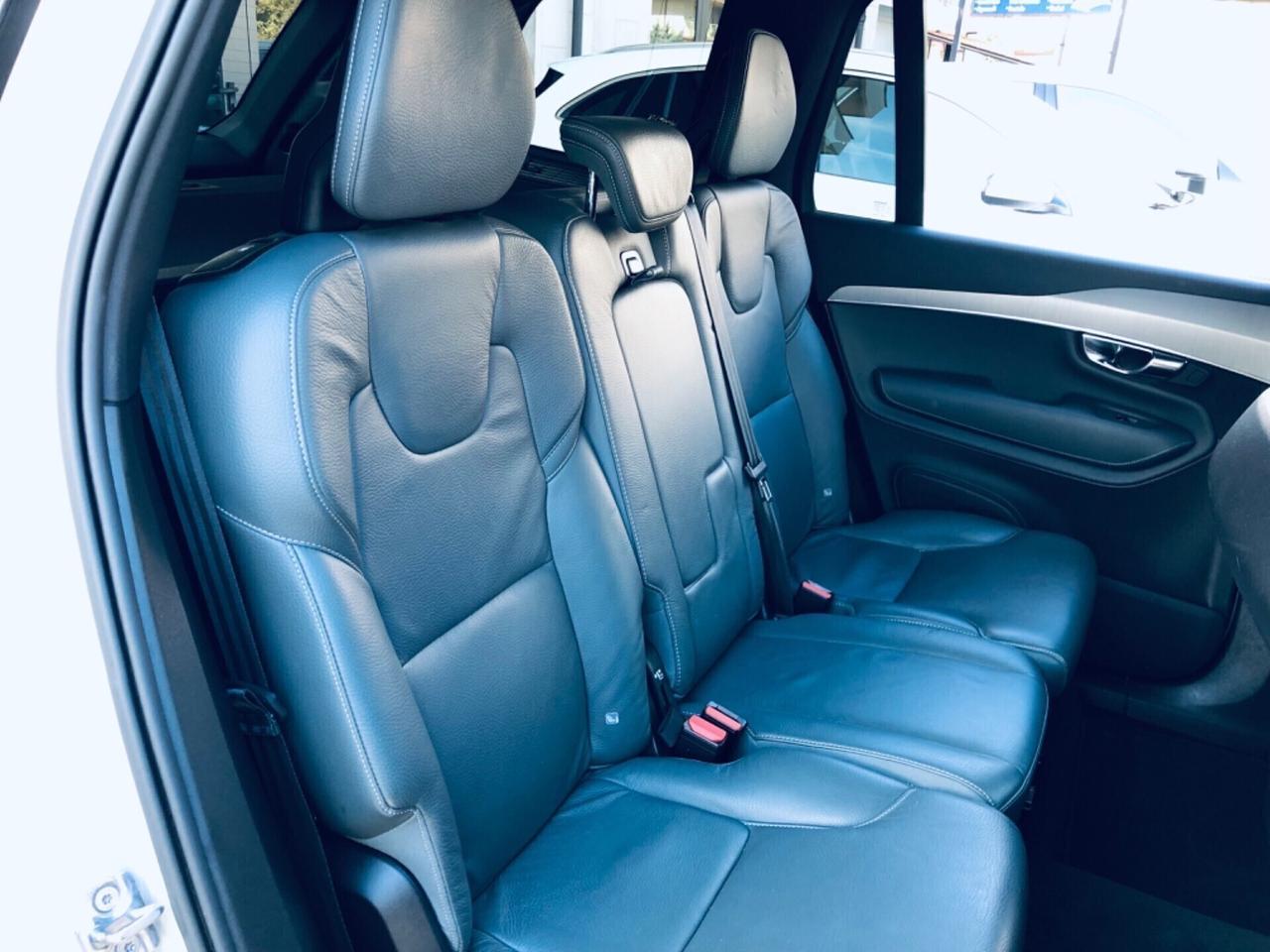 Volvo XC90 B5 (d) hybrid AWD7 posti Momentum telec