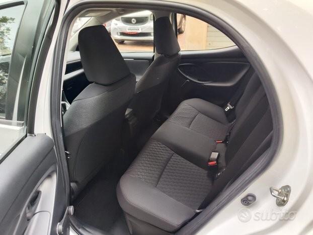 Toyota Yaris 1.5 Hybrid 5 porte Business