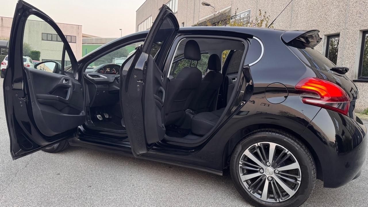 Peugeot 208 PureTech 82 5p. GPL Allure ok neo patentati