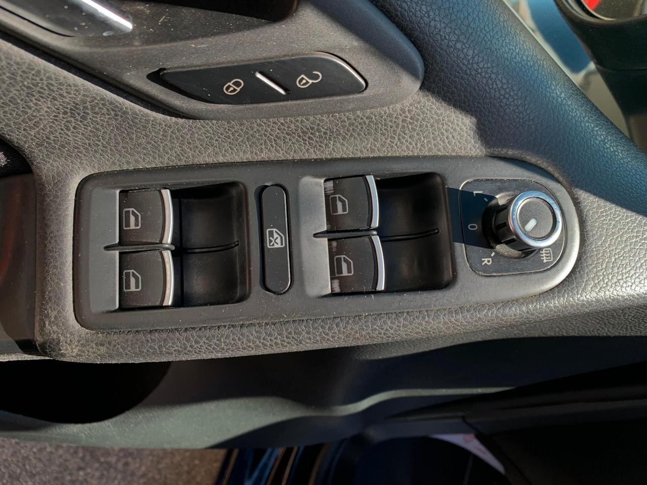 Volkswagen Golf 1.6 5p. Comfortline BiFuel