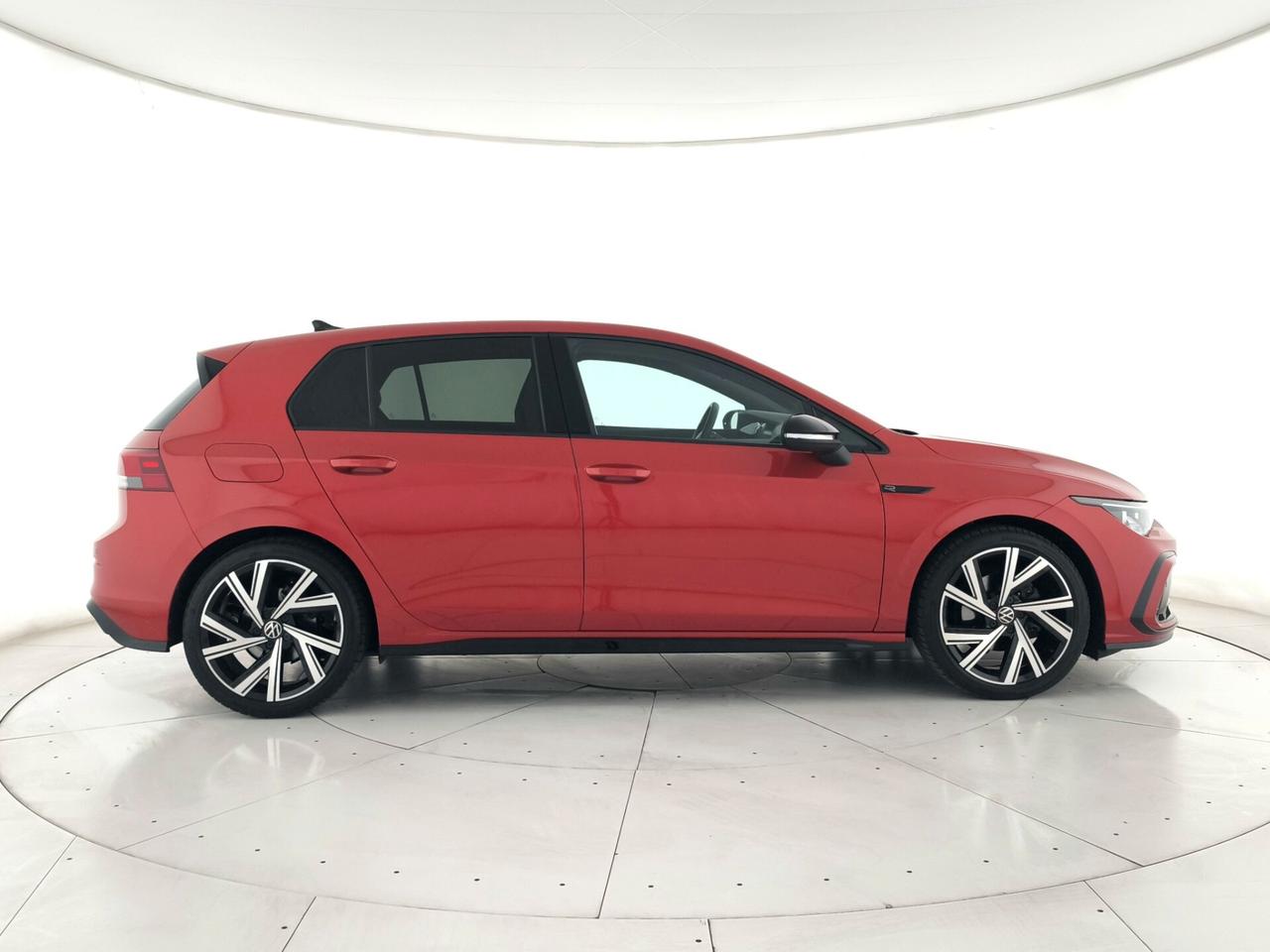 Volkswagen Golf 1.5 eTSI 130 CV EVO ACT DSG R-Line
