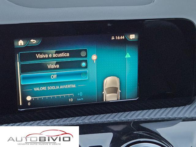 MERCEDES-BENZ A 200 d Automatic Business