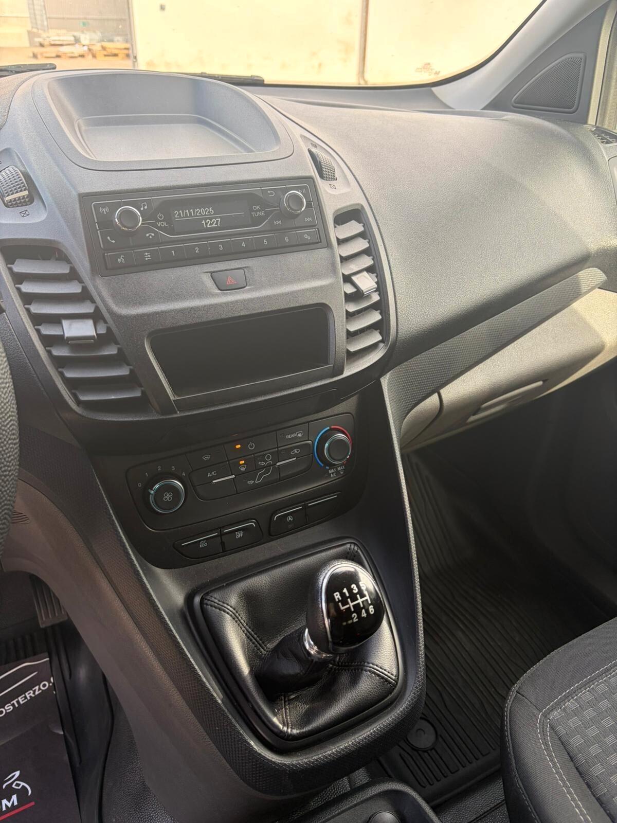 FORD TRANSIT CONNECT - FINANZIABILE