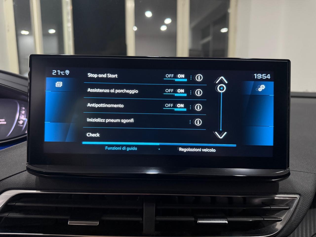 Peugeot 5008 BlueHDi130cv Allure BUS. 7 POSTI2023