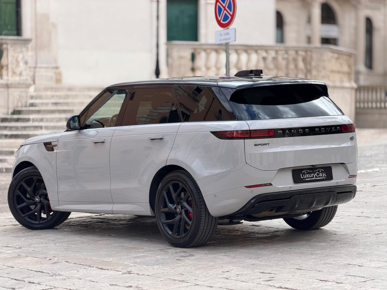 Land Rover Range Sport 3.0 D300 249 CV SE R-DYNAMIC