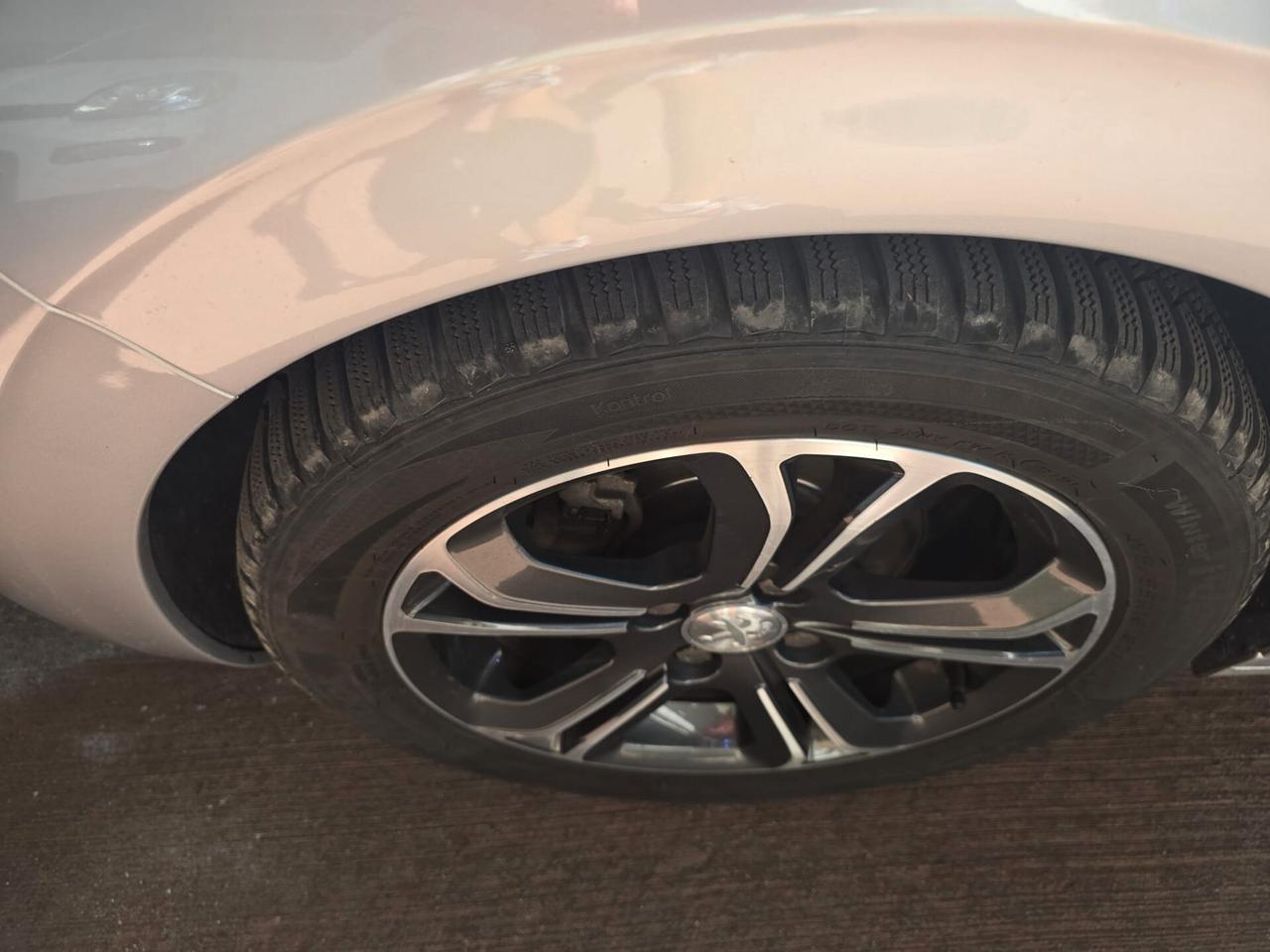 Peugeot 208 1.4 VTi 95 CV 5p. GPL Access 99,,00