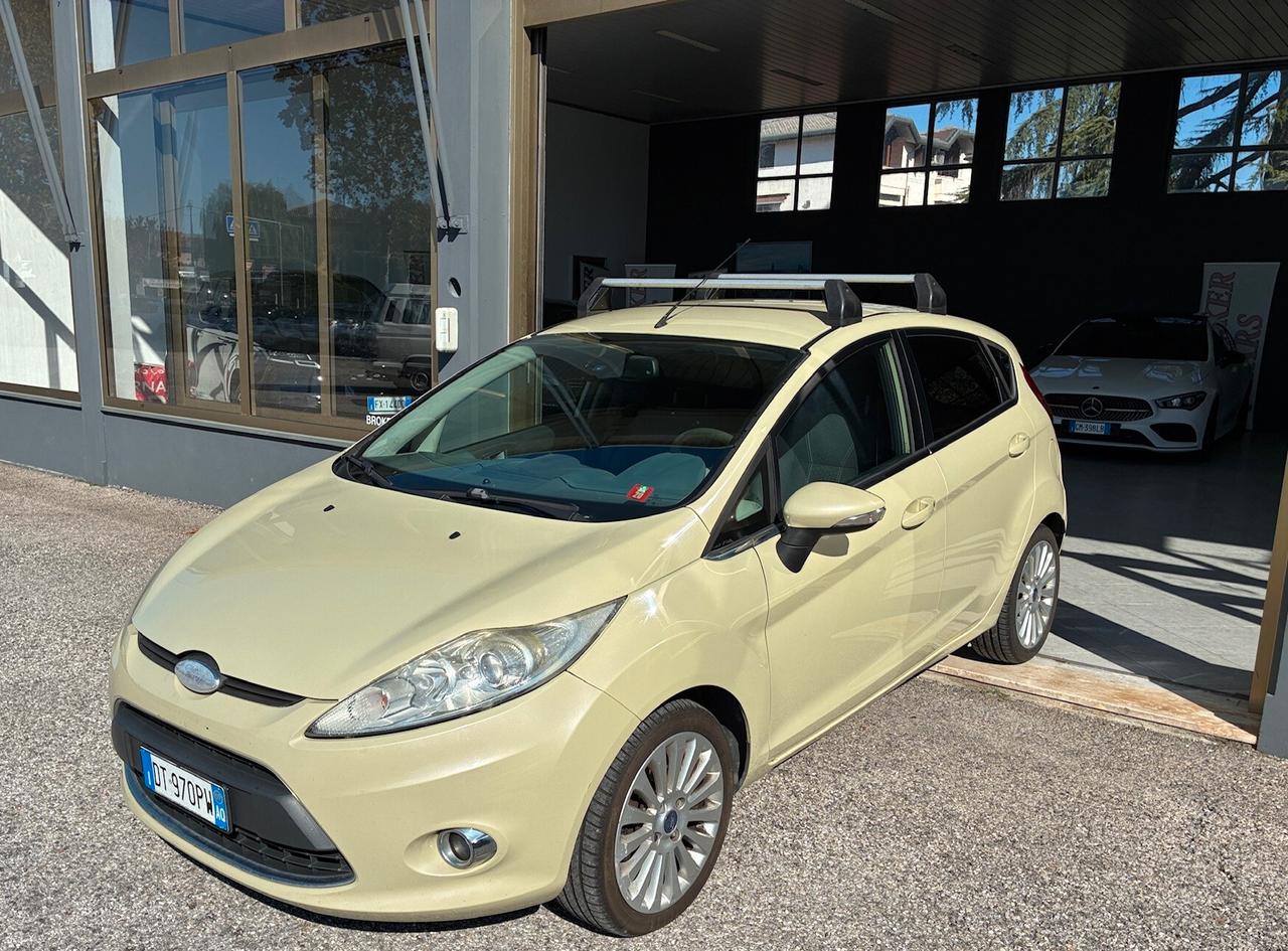 Ford Fiesta 1.2 82 cv Titanium - 5 porte