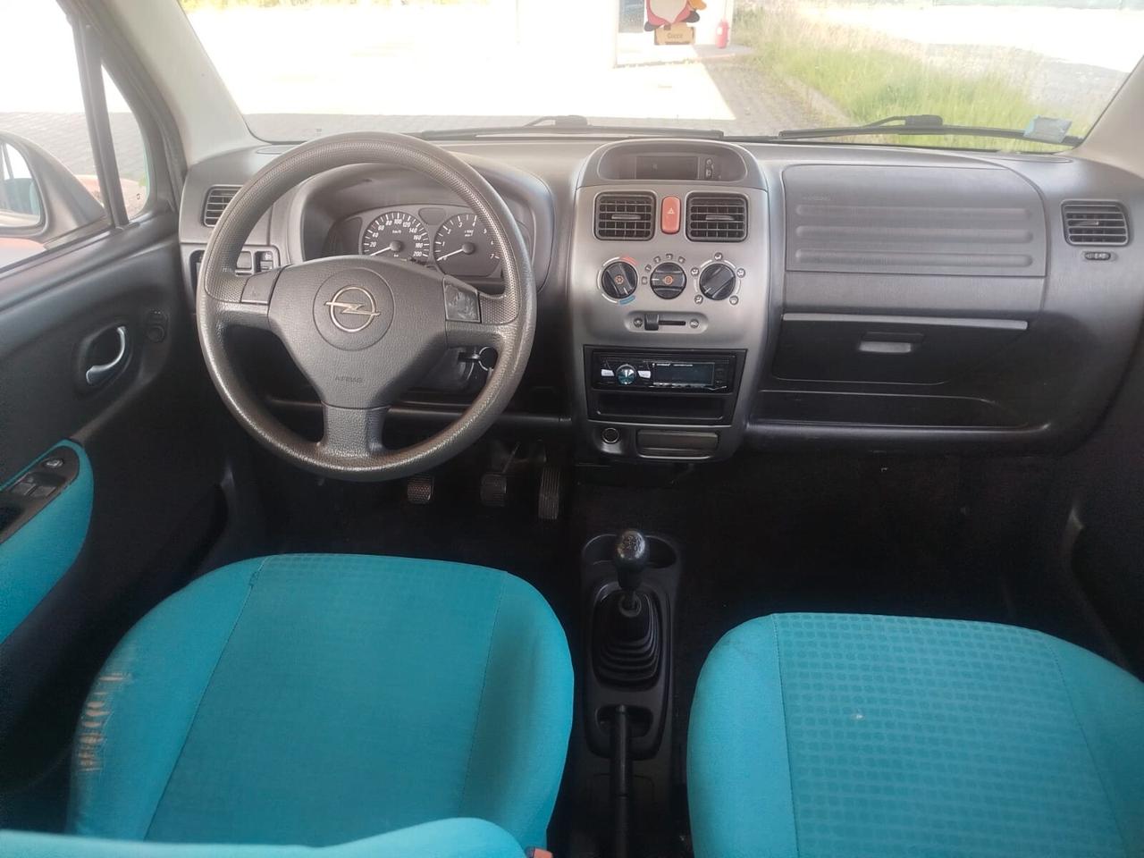 Opel Agila 1.0 12V Fashion Line